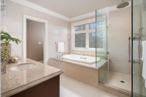 6076 Angus Drive, Vancouver, BC 