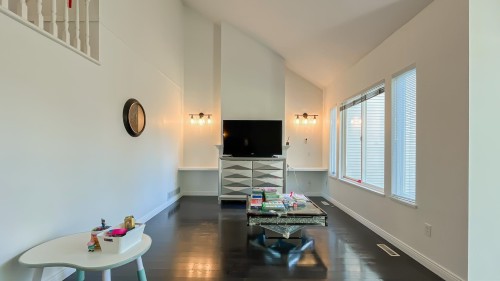 32-3880 Westminster Highway  Richmond, BC V7C 5S1