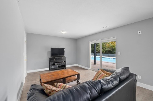 15333 Sheridan Drive, Pitt Meadows, BC 