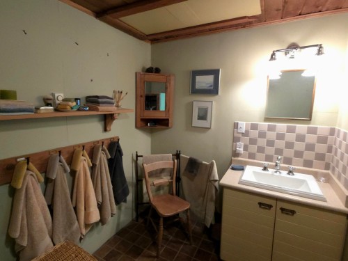 793 Andy'S Bay Road, Gambier Island, BC 