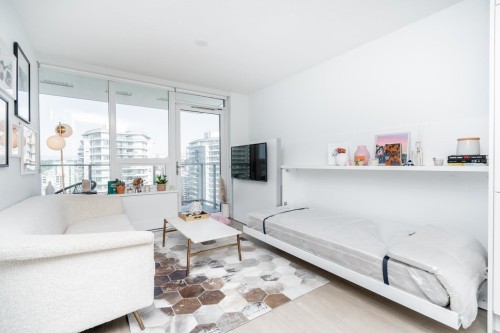 2810-908 Quayside Drive, New Westminster, BC 