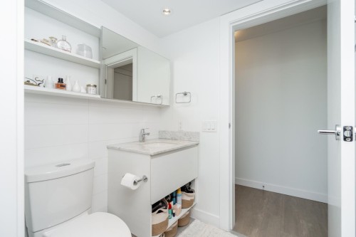 2810-908 Quayside Drive, New Westminster, BC 