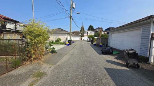 2268 34Th Avenue E, Vancouver, BC 