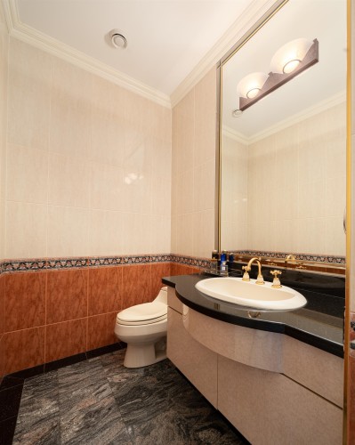 6669 Heather Street, Vancouver, BC 