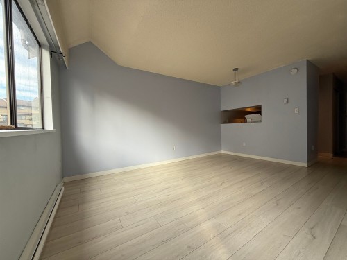 225-8120 Colonial Drive, Richmond, BC 