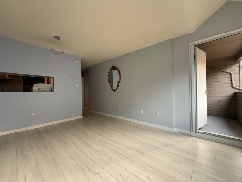 225-8120 Colonial Drive, Richmond, BC 