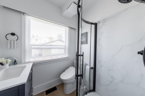 3719 3Rd Avenue W, Vancouver, BC 