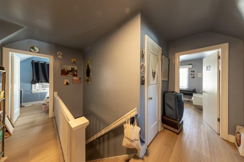 3719 3Rd Avenue W, Vancouver, BC 