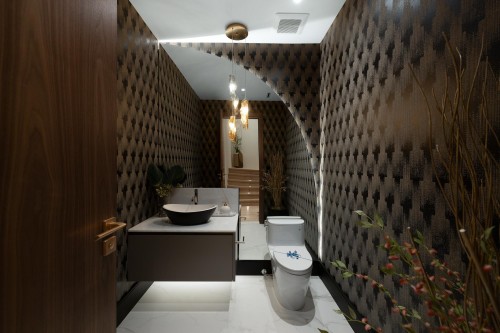 835 Farmleigh Road, West Vancouver, BC 