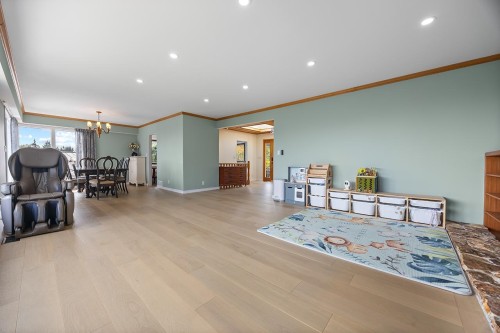 96 Bonnymuir Drive, West Vancouver, BC 