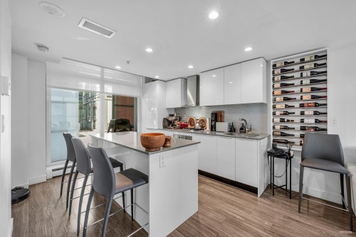 513-1283 Howe Street, Vancouver, BC 