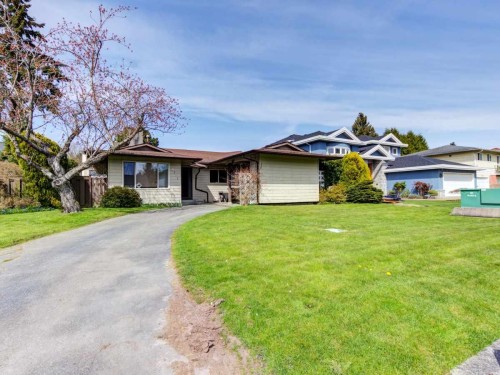 6191 Taseko Crescent  Richmond, BC V7C 2N4