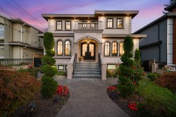 8416 13th Avenue  Burnaby, BC V3N 2G9