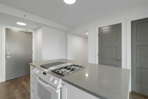 605-1723 Alberni Street, Vancouver, BC 