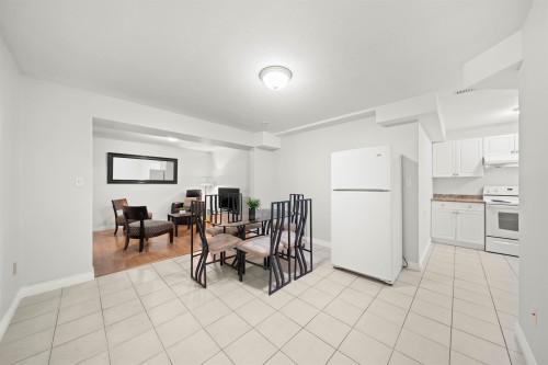 102 Aspenwood Drive, Port Moody, BC 