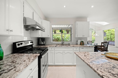 102 Aspenwood Drive, Port Moody, BC 