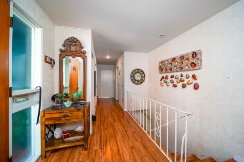 1144 Ottaburn Road, West Vancouver, BC 