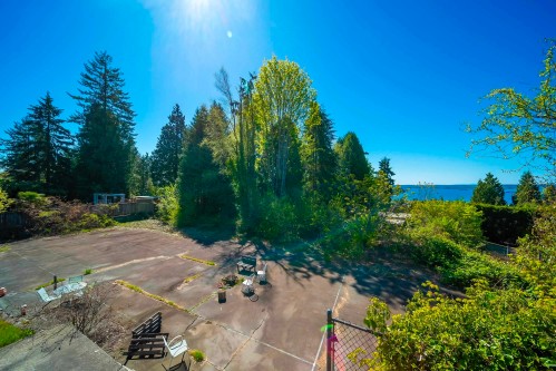 1144 Ottaburn Road, West Vancouver, BC 