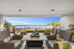 33-2250 Folkestone Way  West Vancouver, BC V7S 2X7