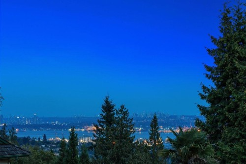 2490 Westhill Court, West Vancouver, BC 