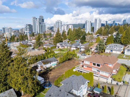 636 Rochester Avenue, Coquitlam, BC 