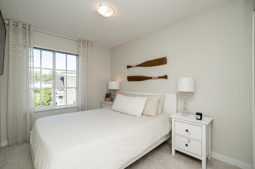 121-5551 Admiral Way, Delta, BC 