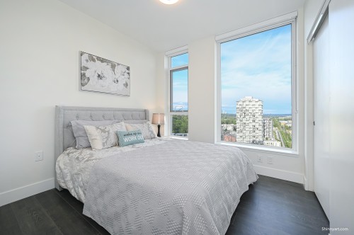 2002-3438 Sawmill Crescent, Vancouver, BC 