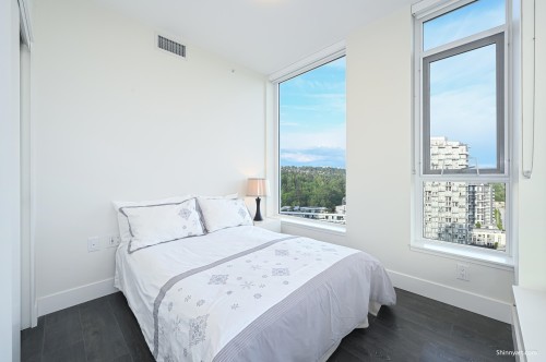 2002-3438 Sawmill Crescent, Vancouver, BC 