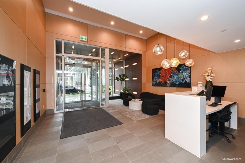 2002-3438 Sawmill Crescent, Vancouver, BC 