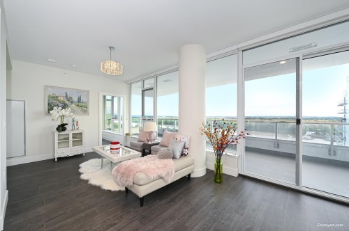 2002-3438 Sawmill Crescent, Vancouver, BC 