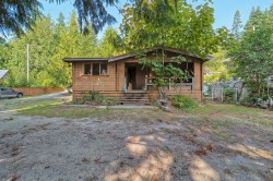 4606 Gerrans Bay Road  Madeira Park, BC V0N 2H1