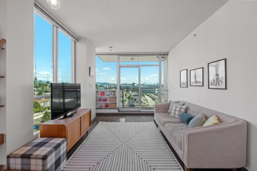 2001-188 Esplanade E, North Vancouver, BC 