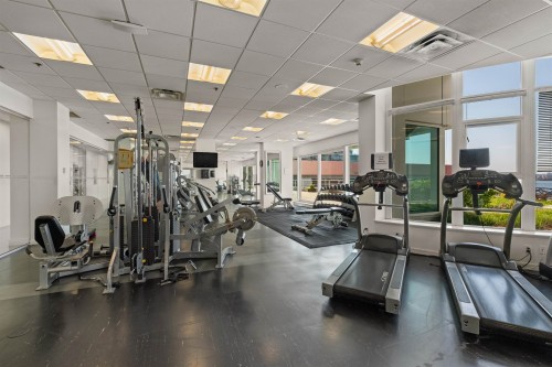 2001-188 Esplanade E, North Vancouver, BC 