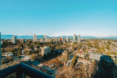 2905-7088 18Th Avenue, Burnaby, BC 