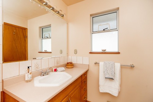 5388 Halley Avenue, Burnaby, BC 