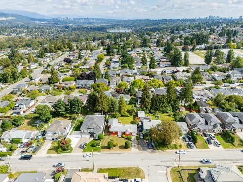 5388 Halley Avenue, Burnaby, BC 