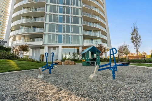 2807-7728 Park Crescent, Burnaby, BC 