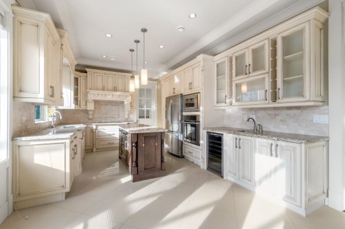 9631 Diamond Road, Richmond, BC 