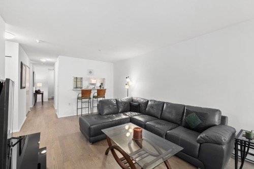 404-102 Begin Street, Coquitlam, BC 