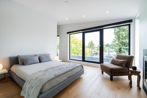 521 30Th Avenue E, Vancouver, BC 