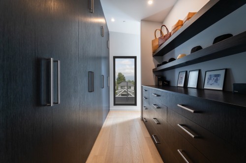 521 30Th Avenue E, Vancouver, BC 