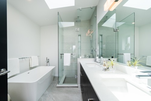 521 30Th Avenue E, Vancouver, BC 