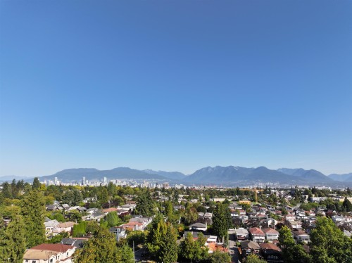 521 30Th Avenue E, Vancouver, BC 