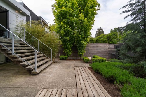 521 30Th Avenue E, Vancouver, BC 