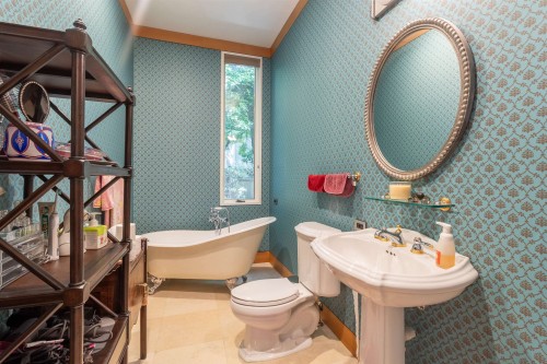 1178 Laurier Avenue, Vancouver, BC 