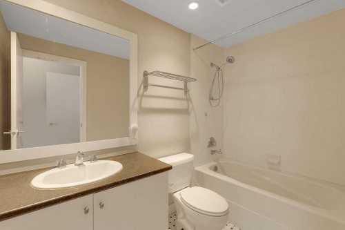 602-1238 Burrard Street, Vancouver, BC 