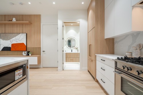 2833 Oliver Crescent, Vancouver, BC 