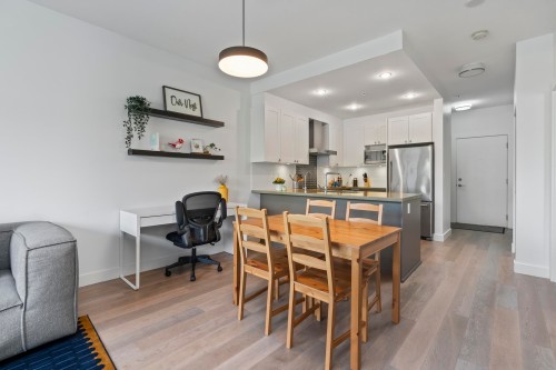 416-3399 Noel Drive, Burnaby, BC 