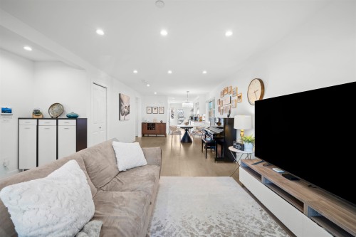 870 59Th Avenue W, Vancouver, BC 