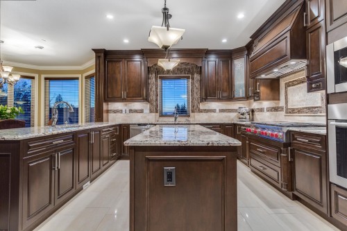 26520 124 Avenue, Maple Ridge, BC 